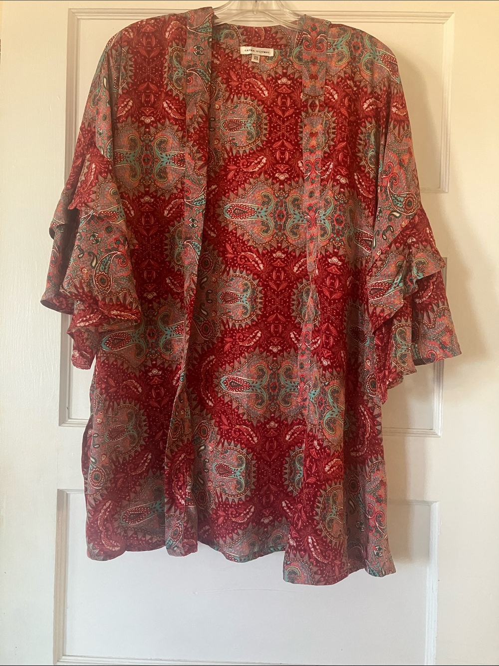 Red and turquoise karma highway kimino